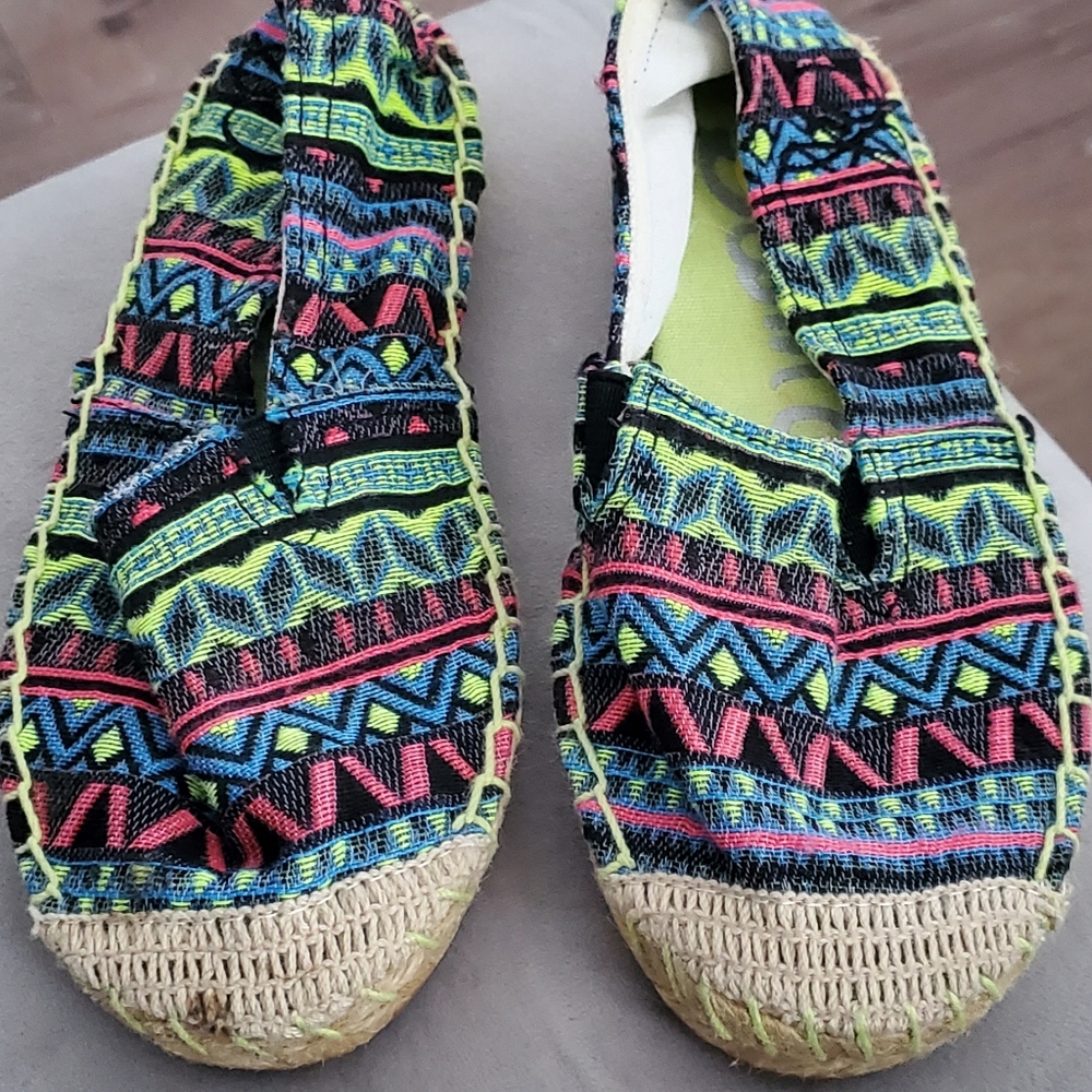 Girls size 13 shoes. Never worn.